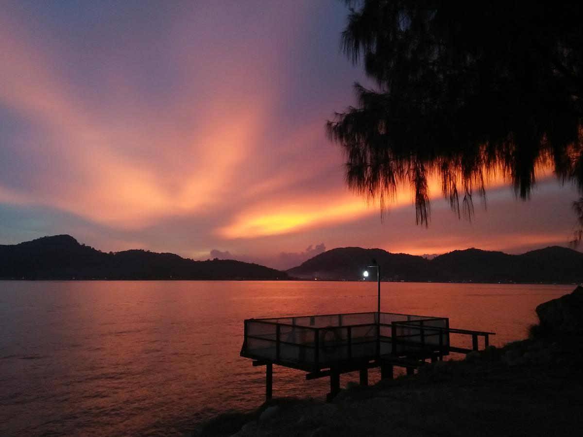 Rockbund Fishing Chalet Kampong Batu Gajah Extérieur photo